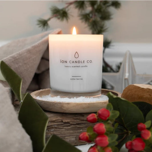 Íon Candle Co. -  Medium Glass Candle Winter Berries