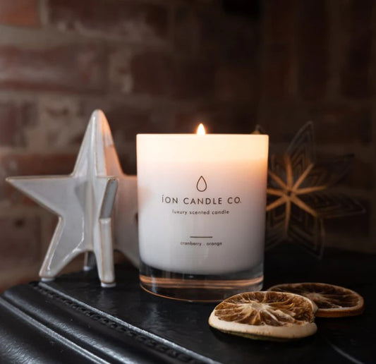 Íon Candle Co. -  Medium Glass Candle Cranberry & Orange