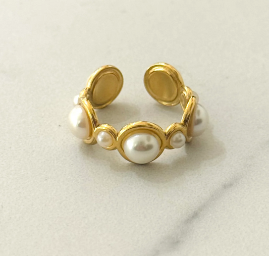 Mercan Adjustable Ring