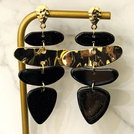 Chiri Dangle Earrings