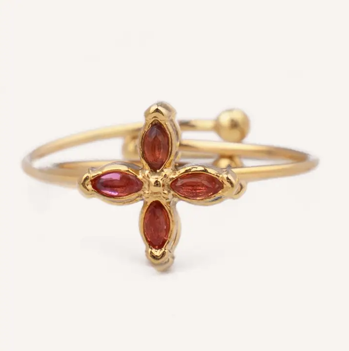 Fleur Adjustable Magenta Ring