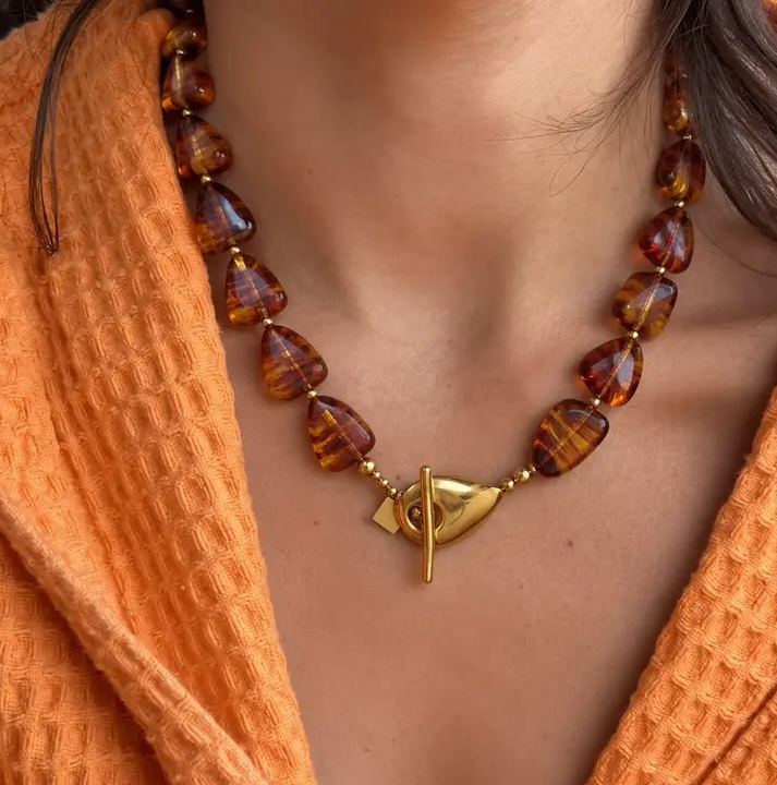 Amber-Look Necklace